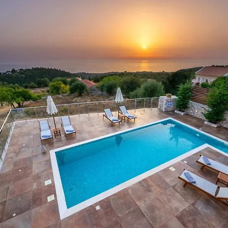 Cleopatra Villa