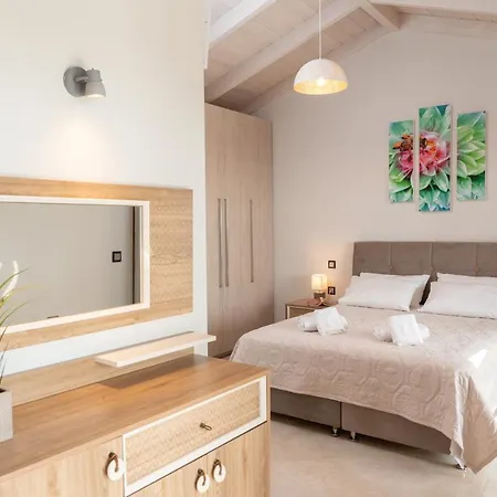 Cleopatra Vila Fiskardo