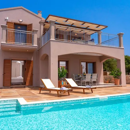 Cleopatra Villa